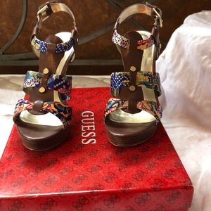 Guess size 6 1/2 high heel sandal